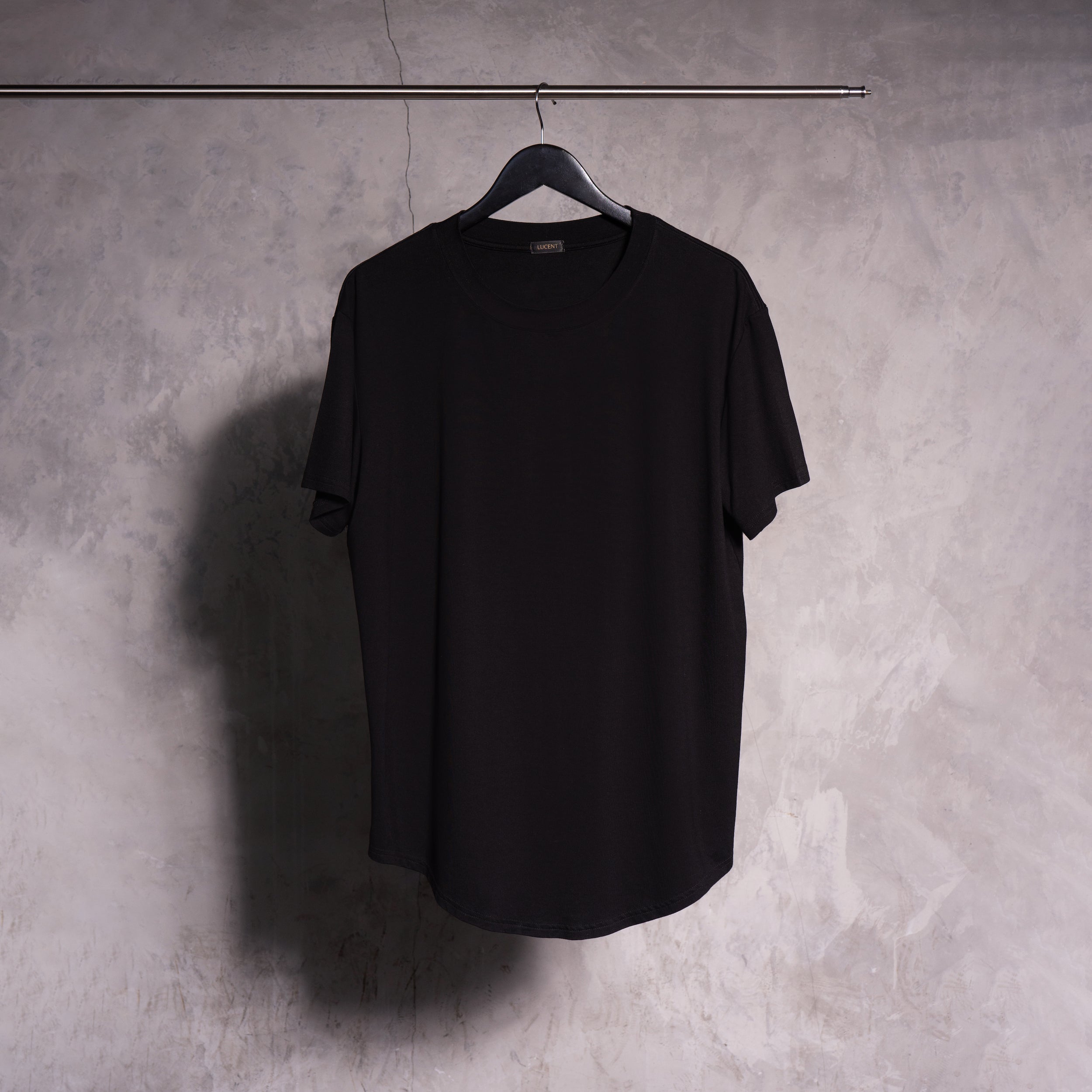 THE SCALLOP TEE (BLACK)