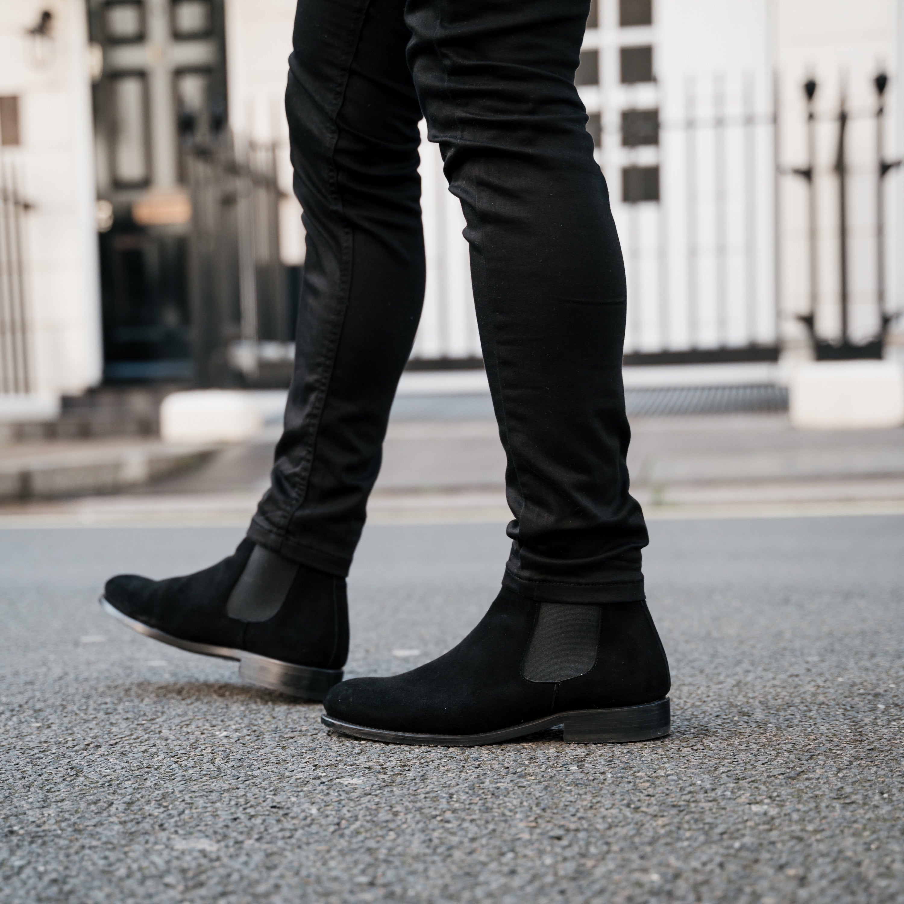 THE CLASSIC MIDNIGHT
