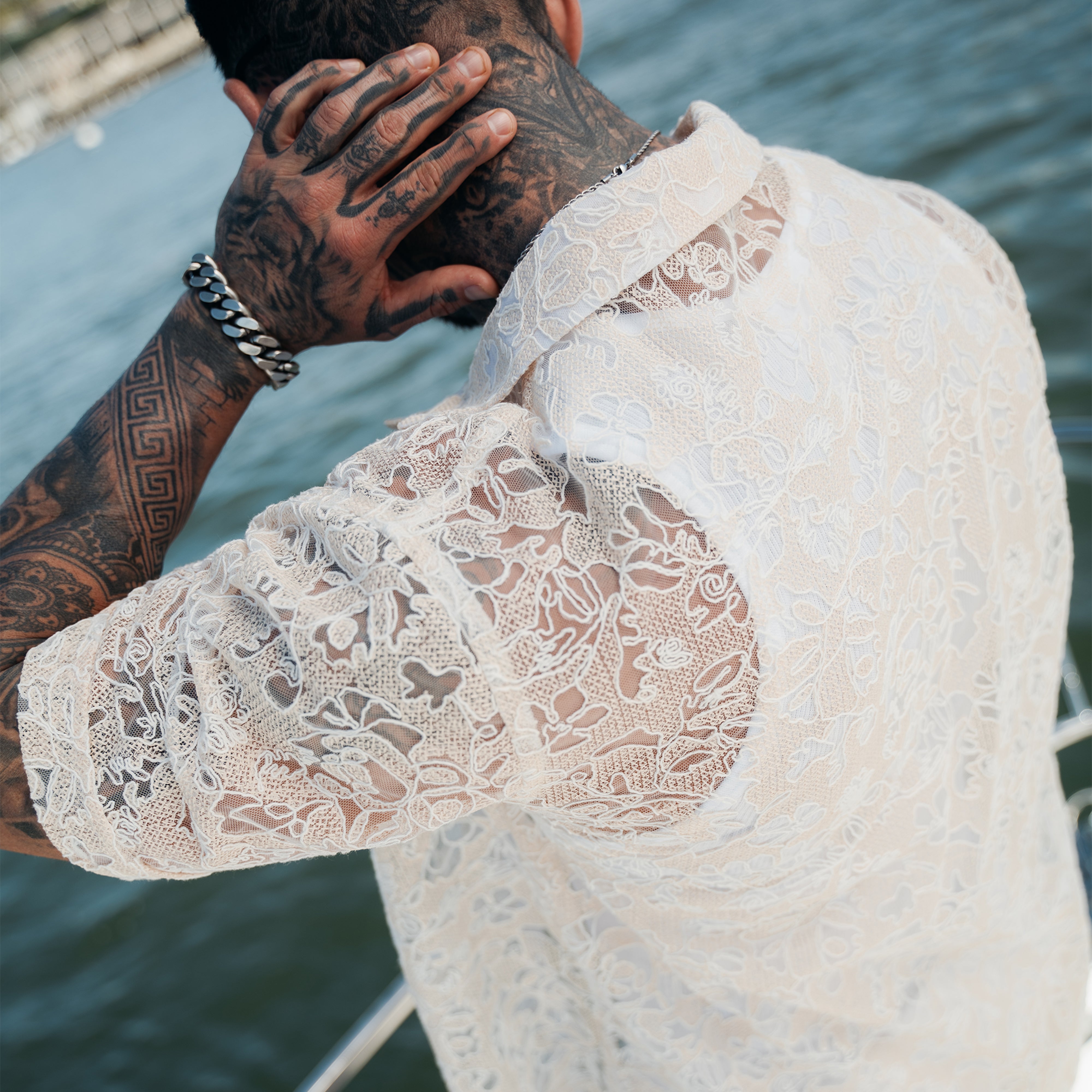 THE IVORY FLORAL