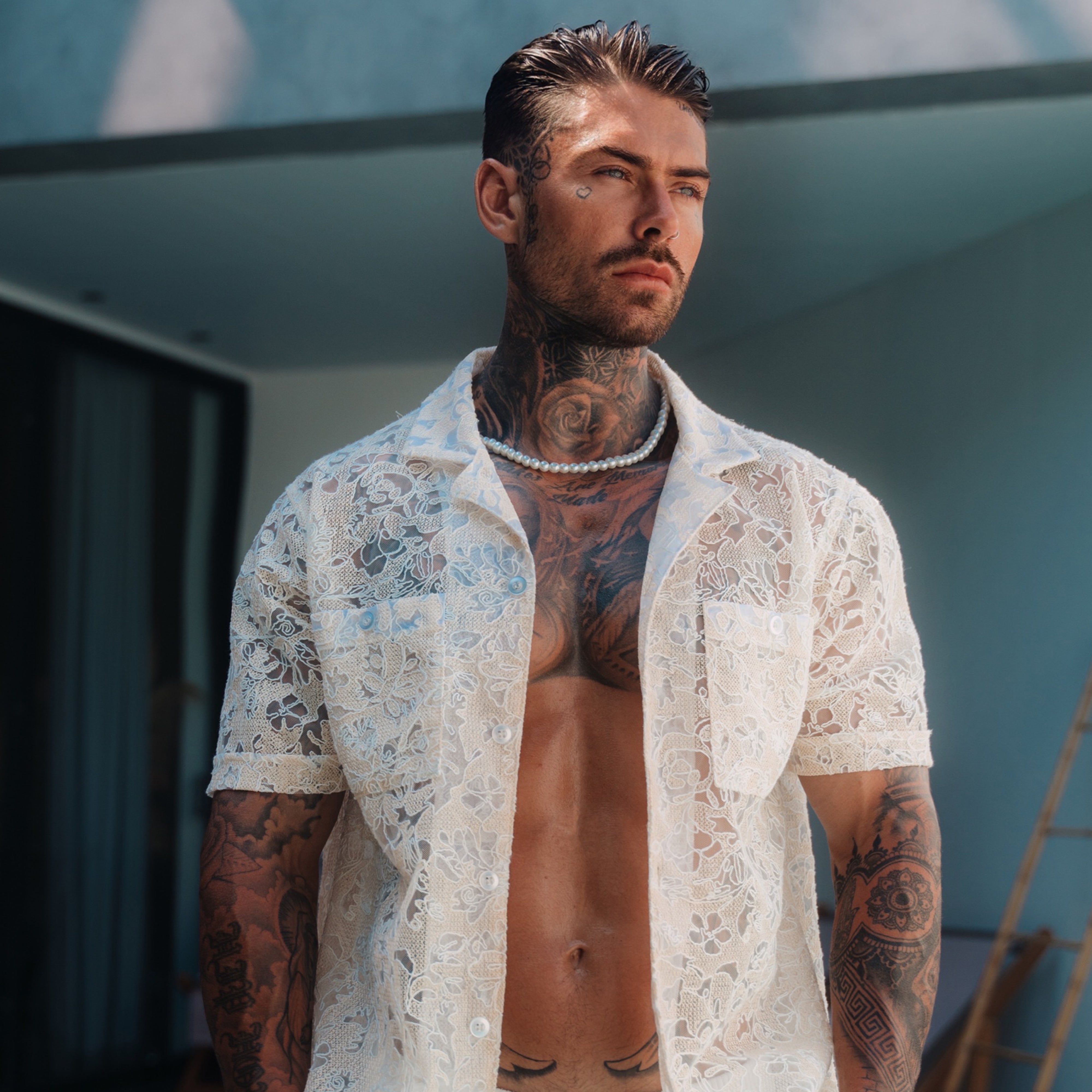 THE IVORY FLORAL