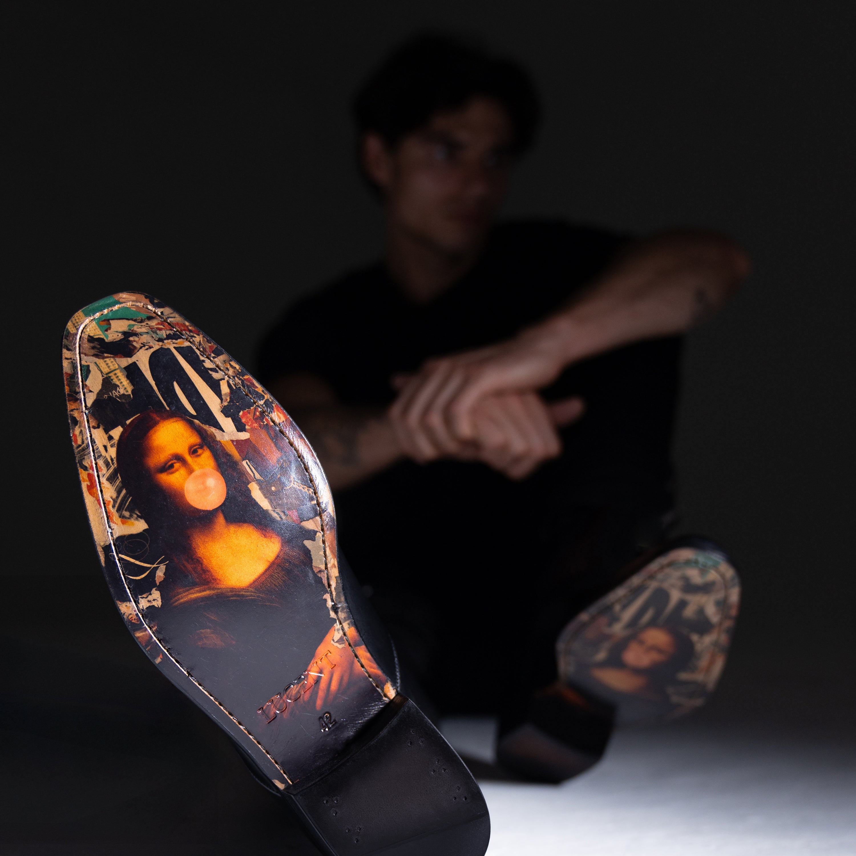 THE MONALISA GRAFFITI