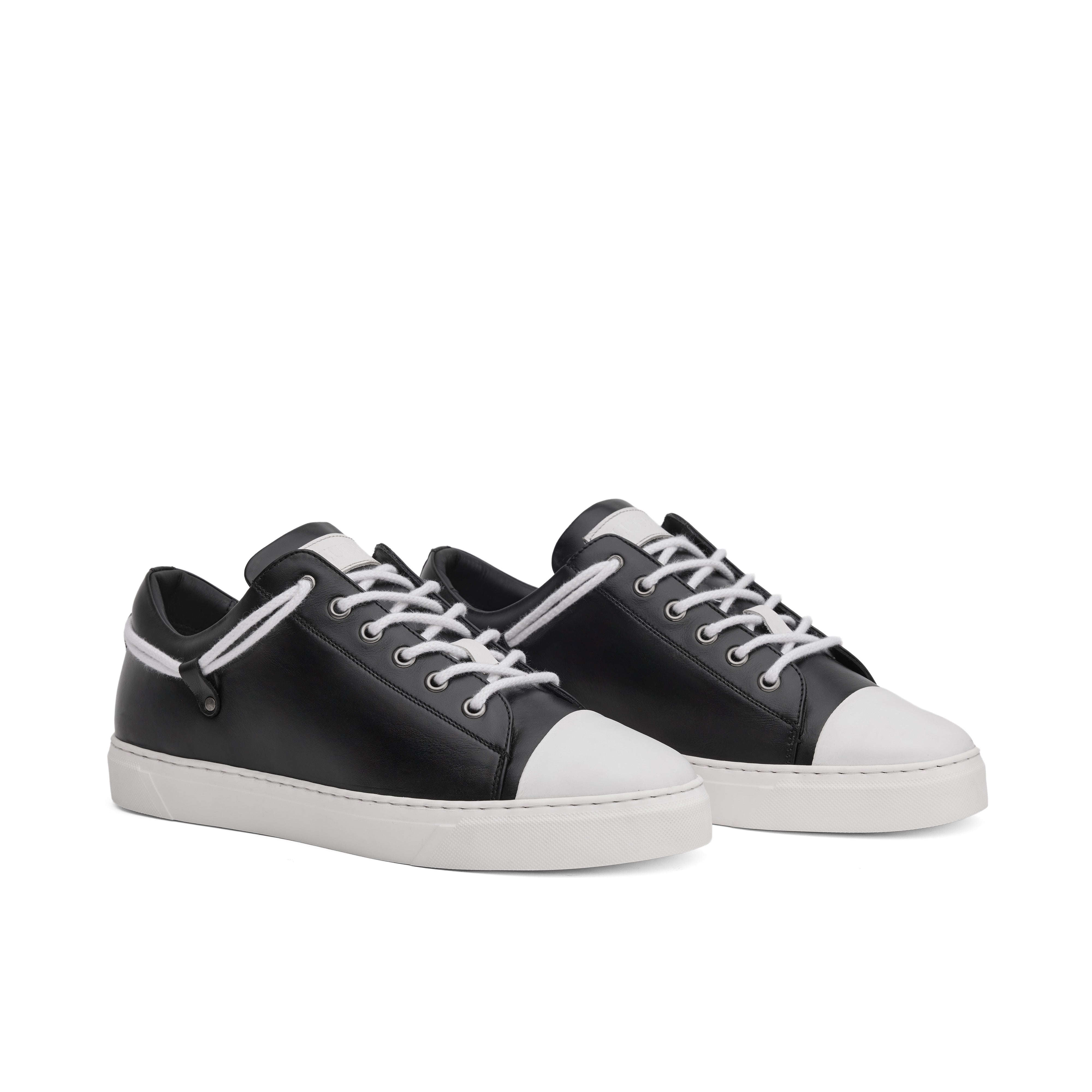 THE SOHO SNEAKER