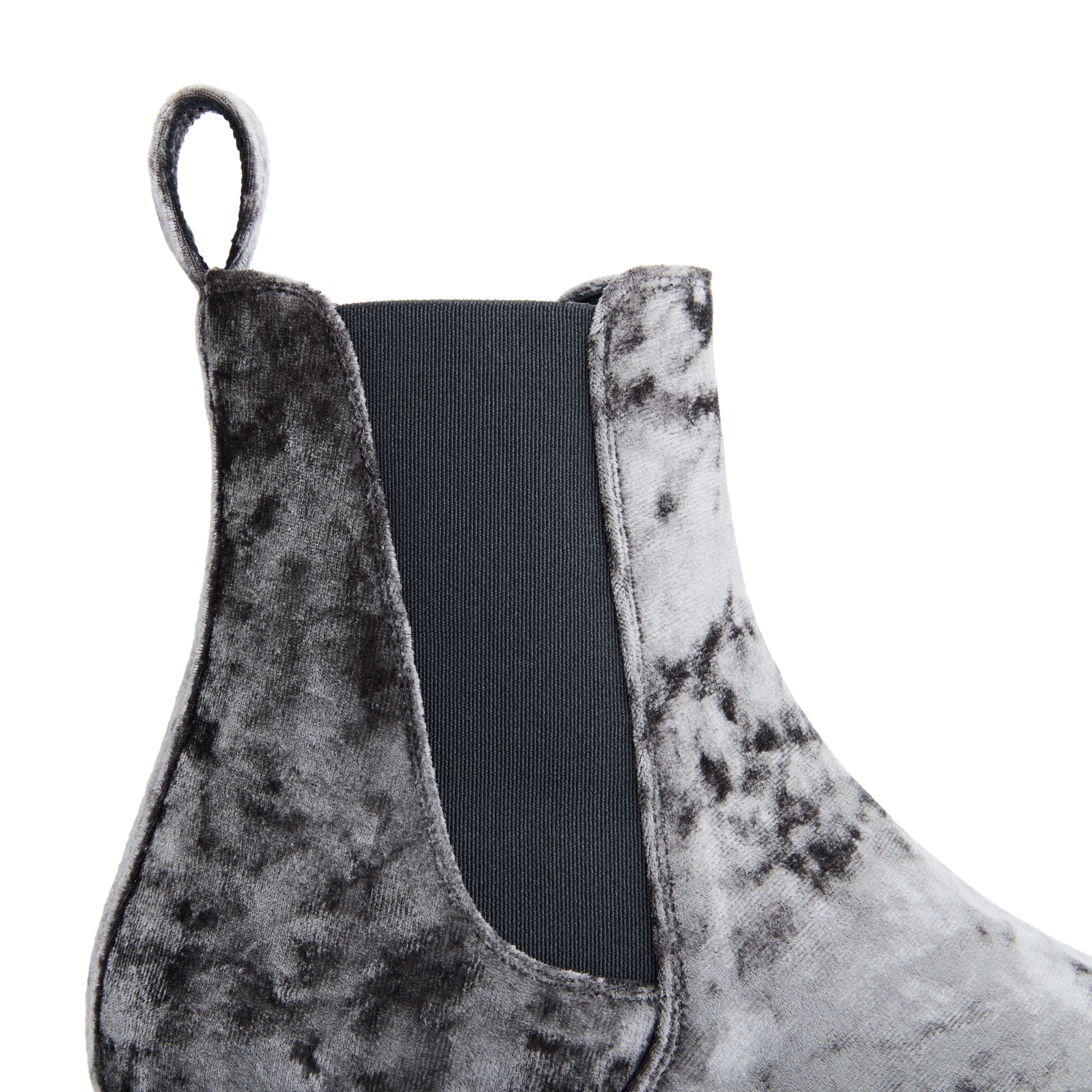 THE GREYSTONE VELVET