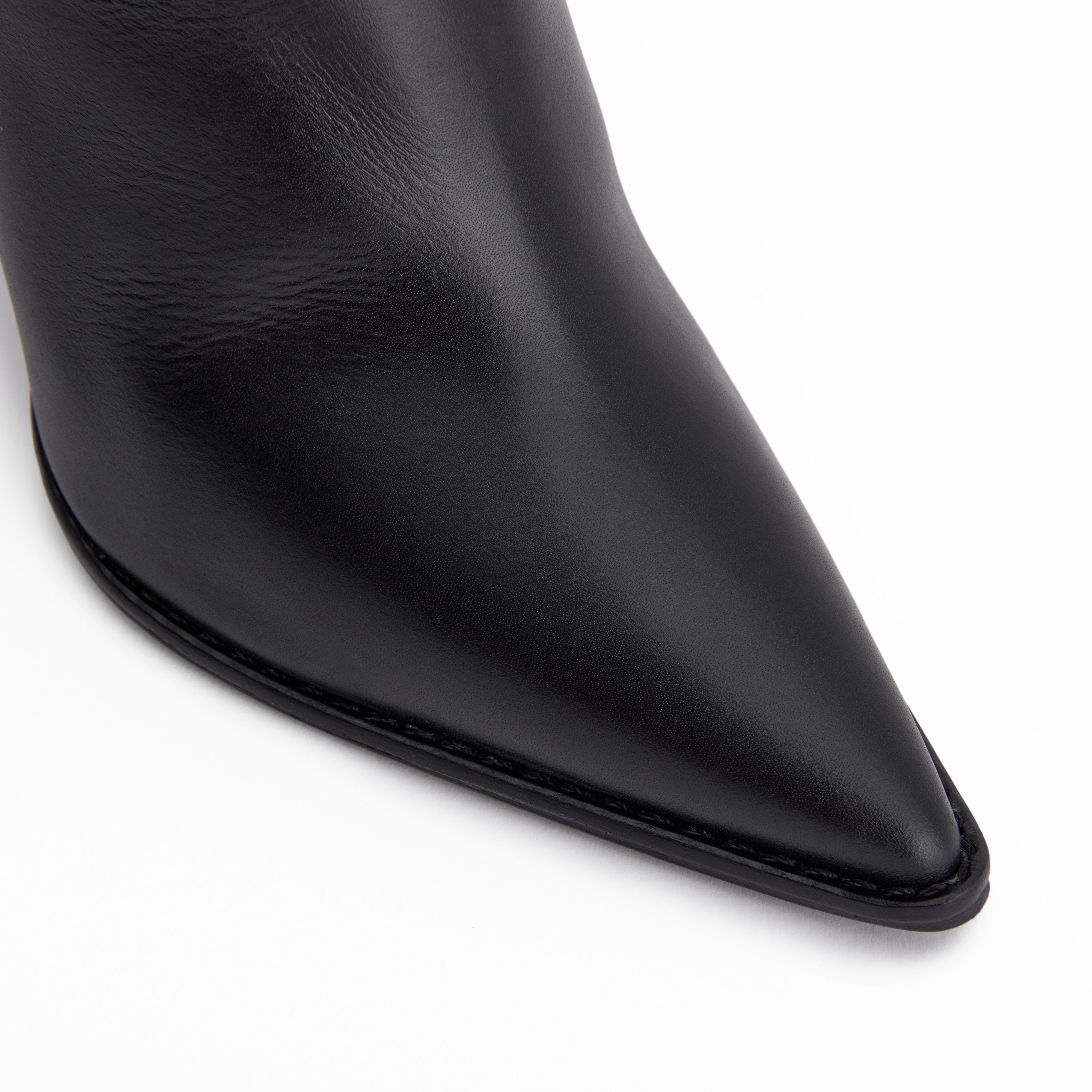 THE FLORENCE CLASSIC