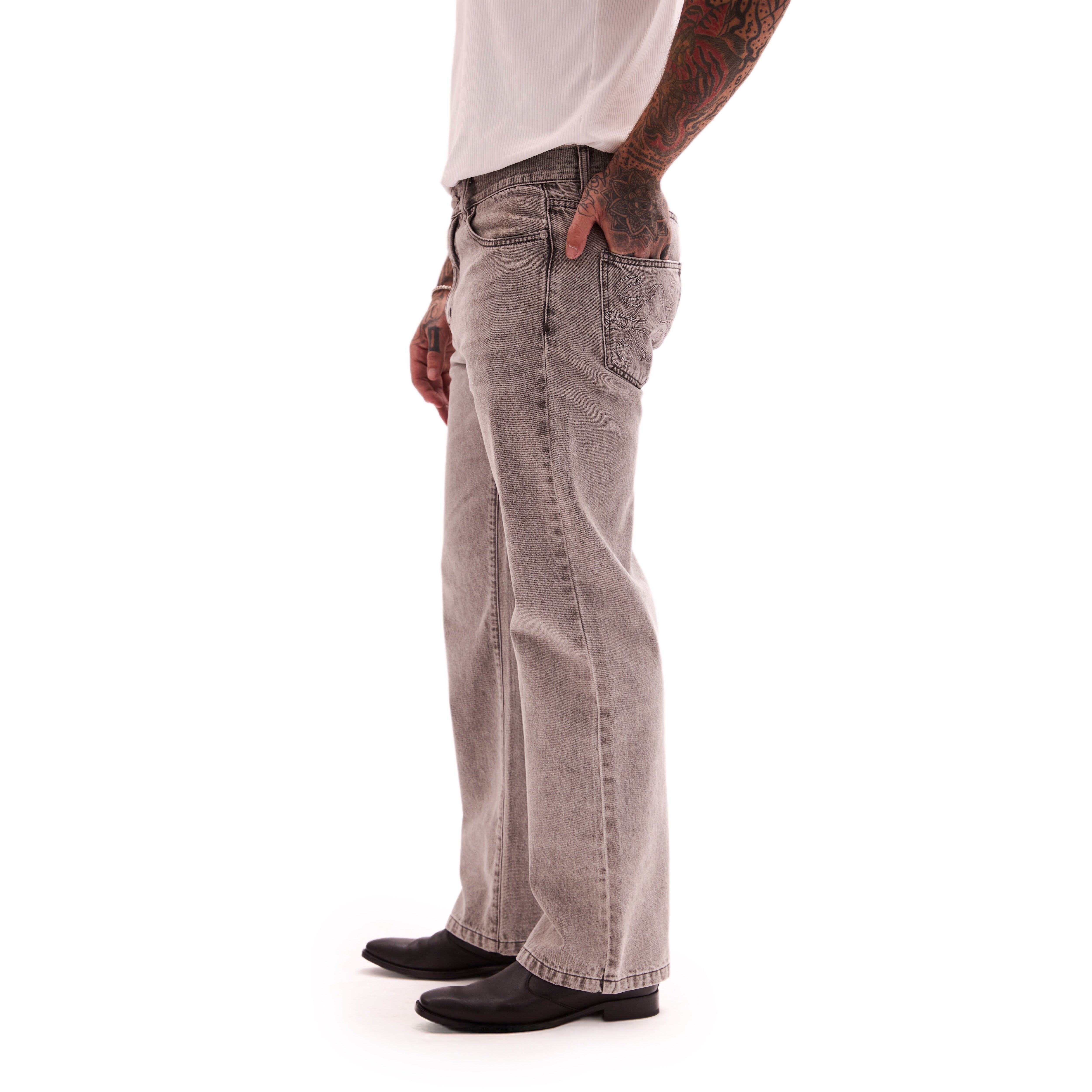 THE ROYCE STRAIGHT DENIM (GREY)