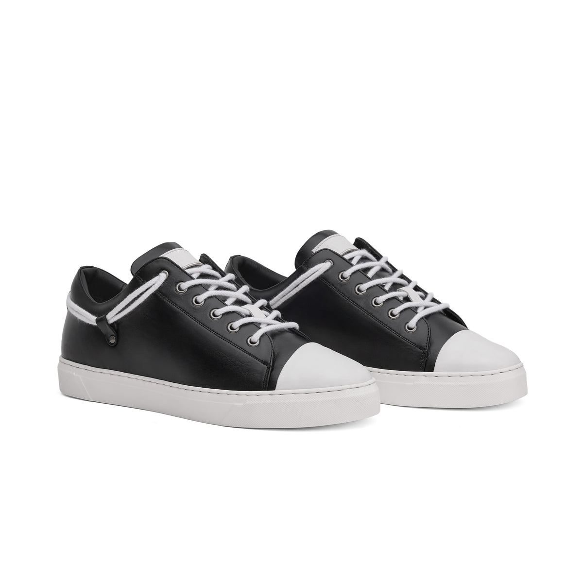 THE SOHO SNEAKER
