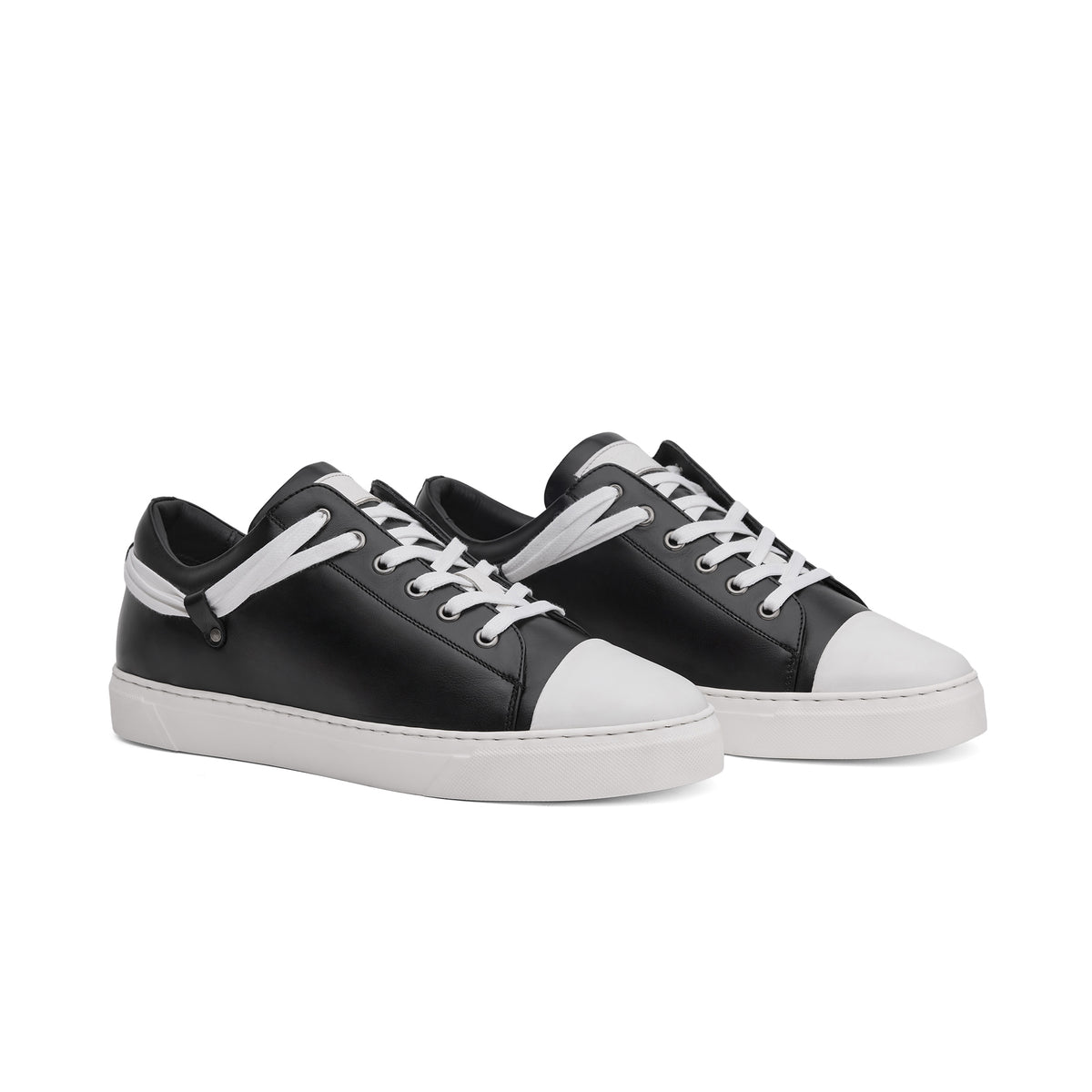 THE SOHO SNEAKER