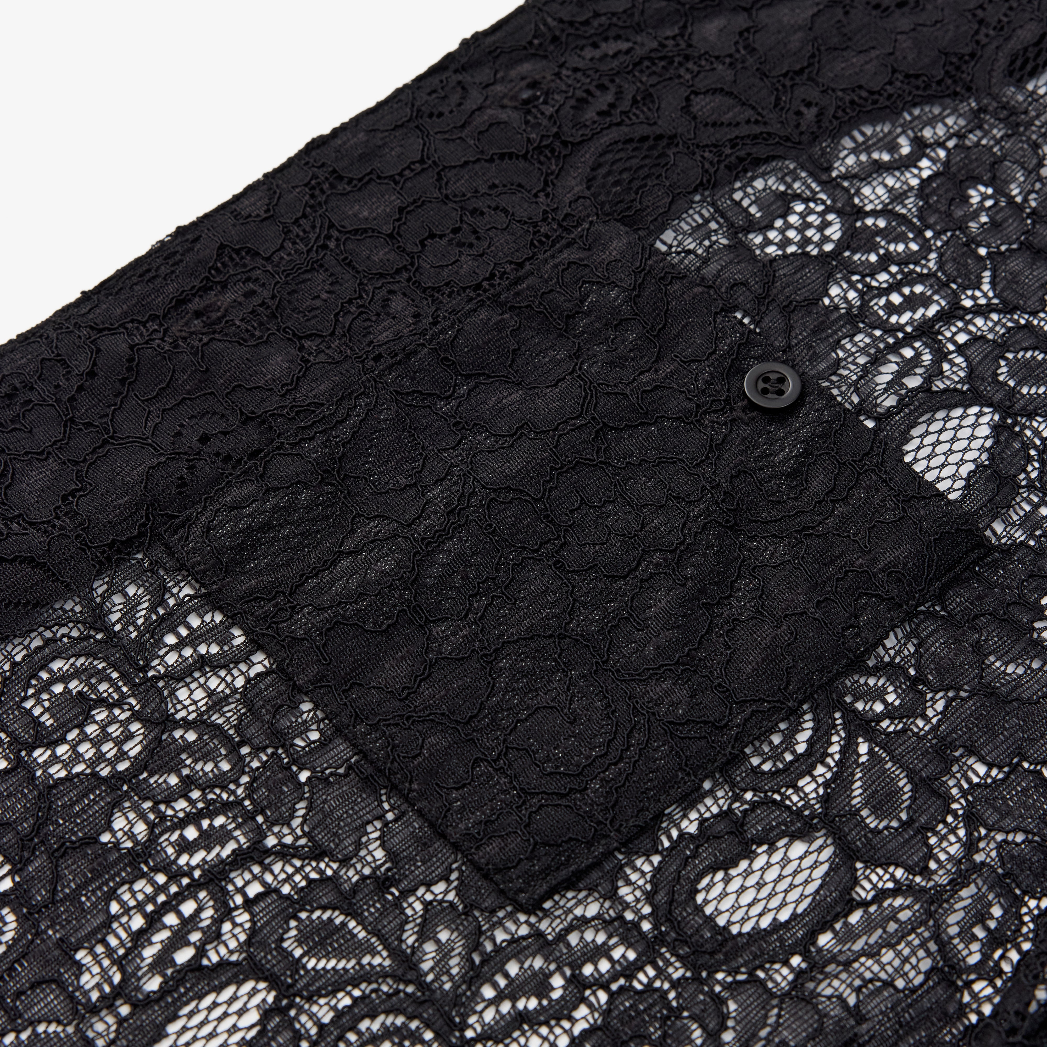 THE NOIR FLORAL