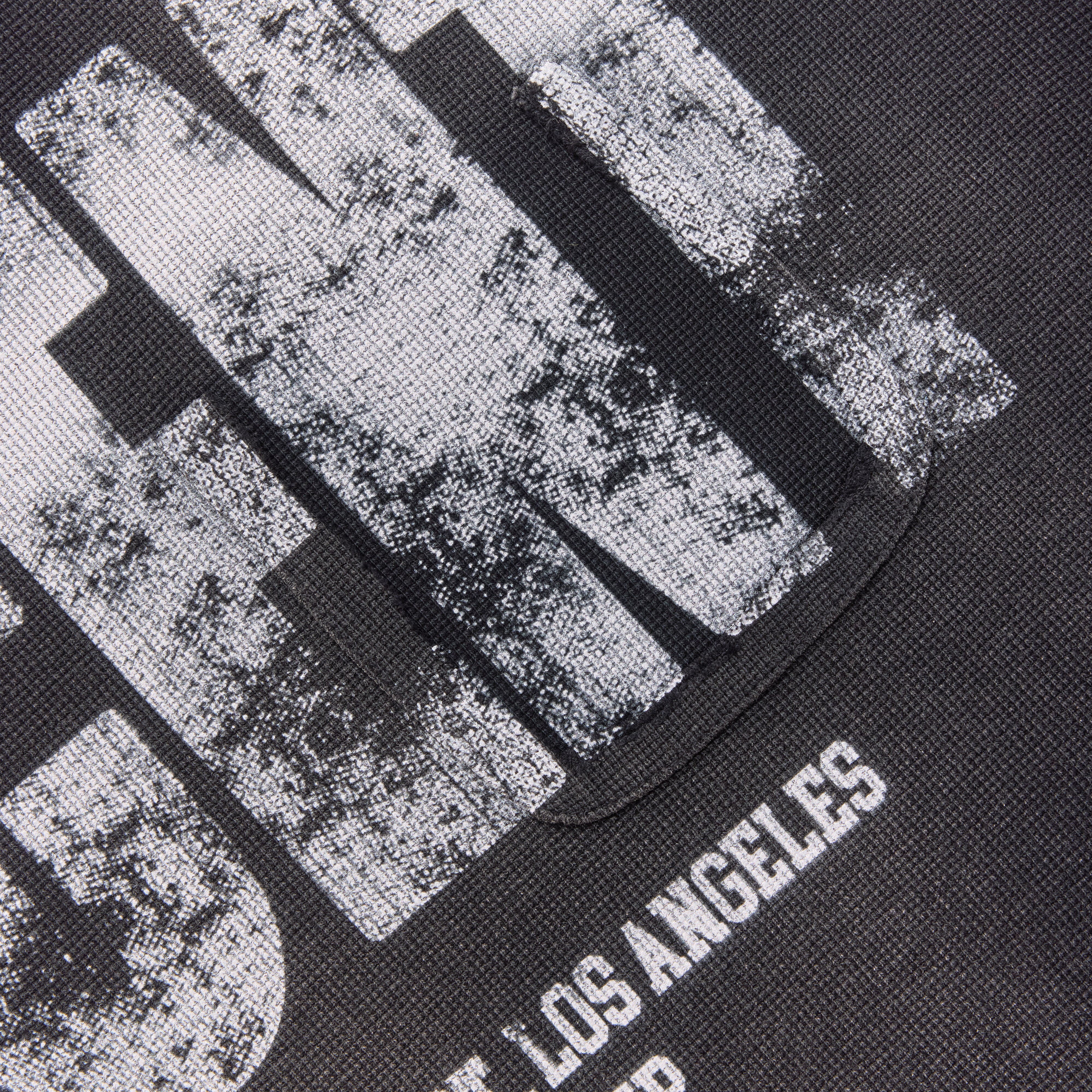 THE DISTRESSED CUT-OFF