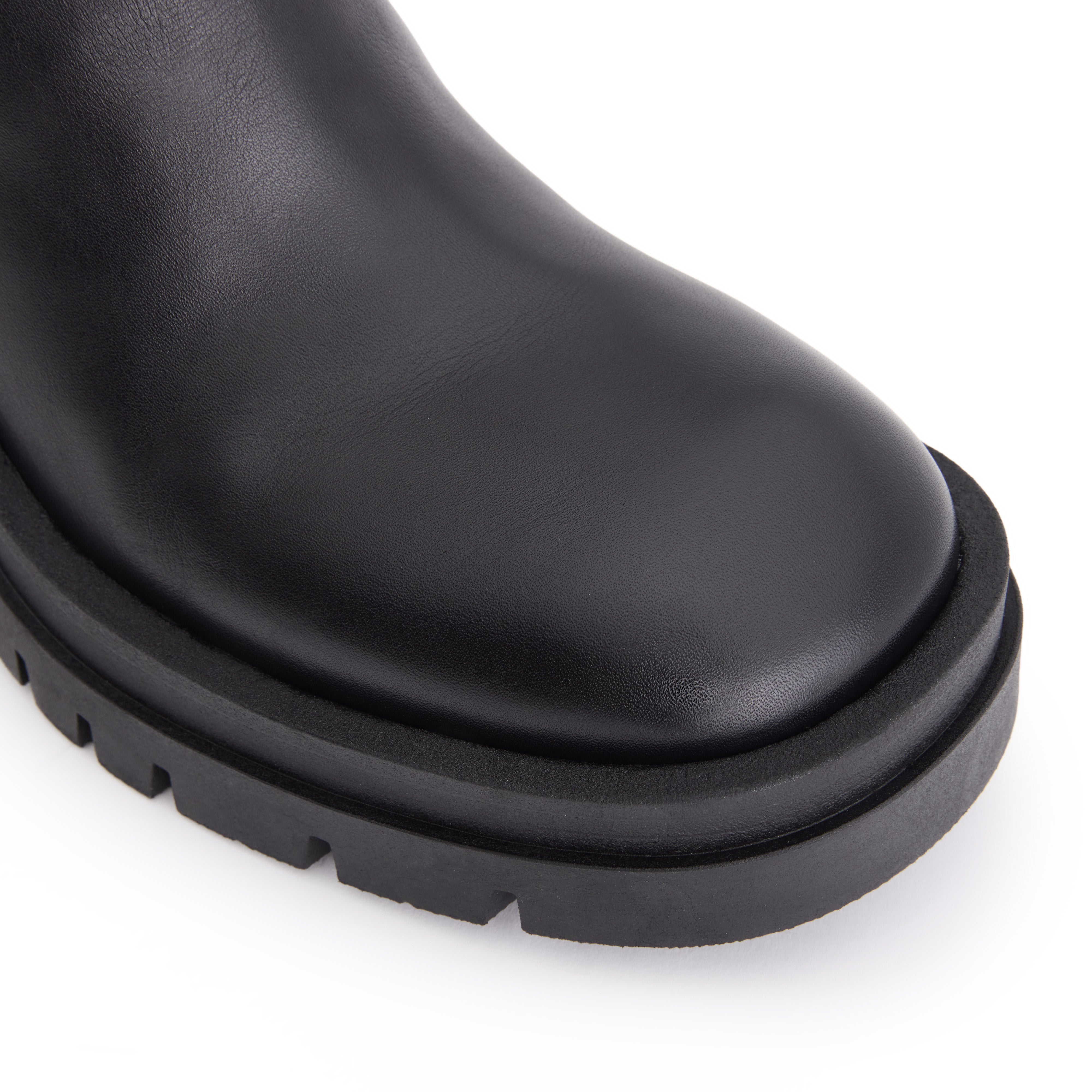 THE VALENCIA PLATFORM