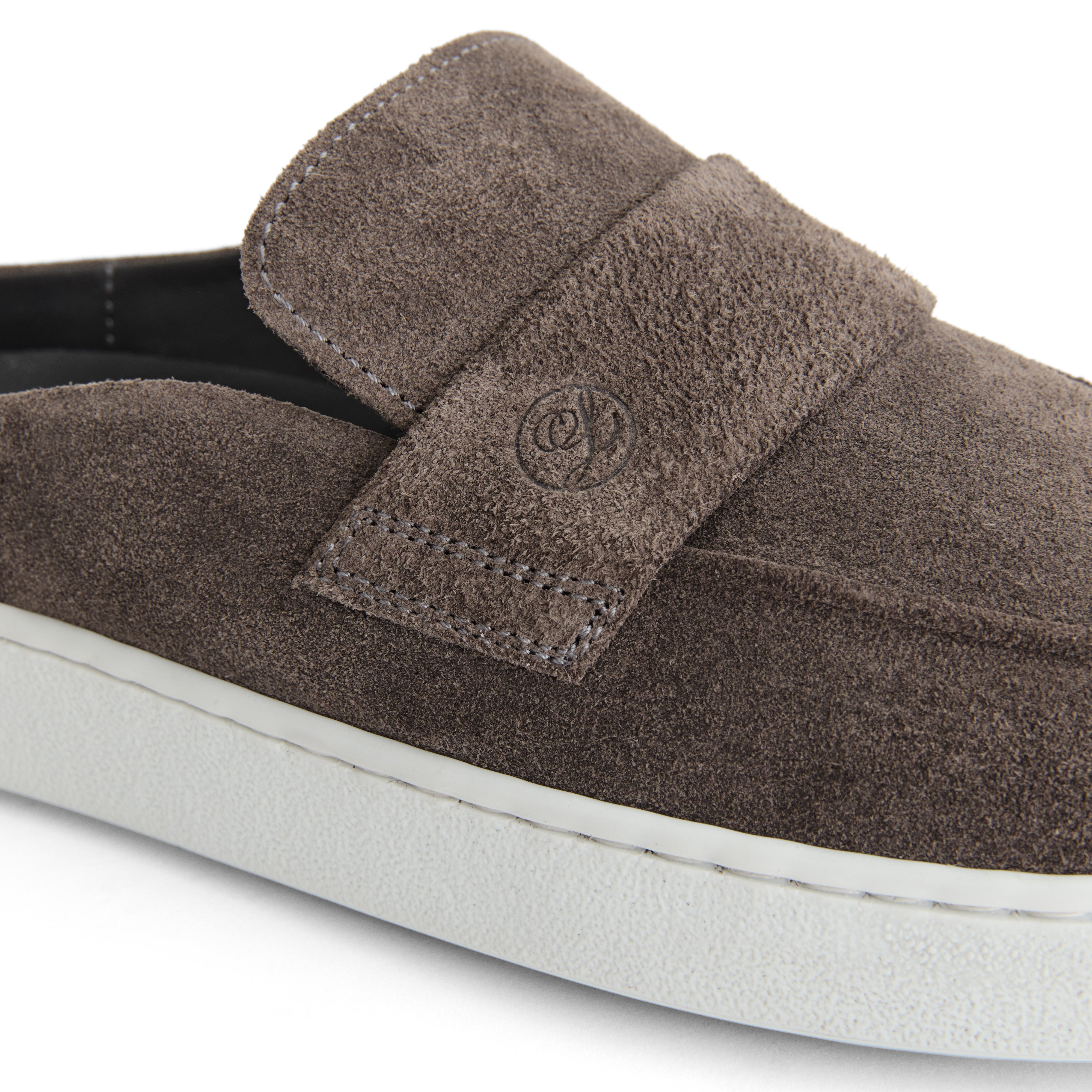 THE COMFORT SLIP-ON